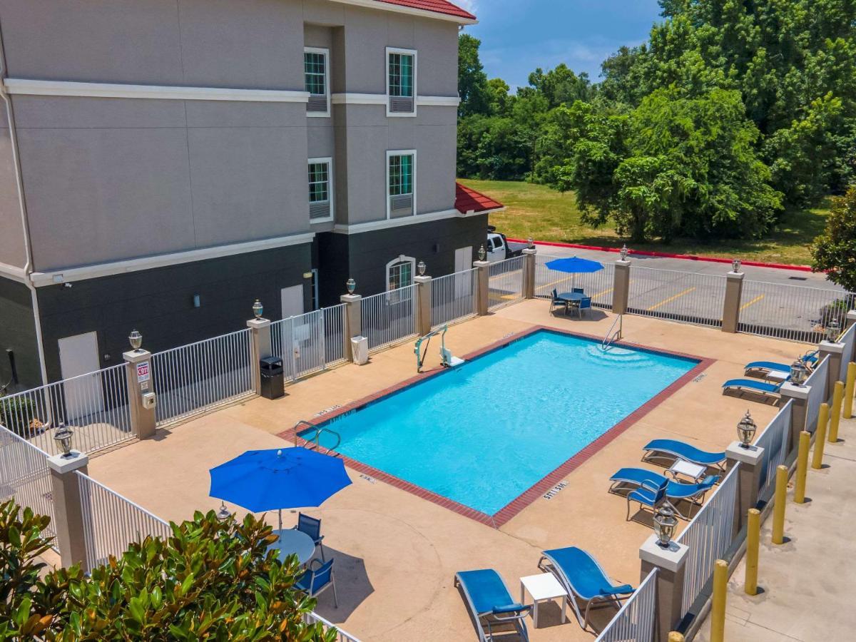 Comfort Inn & Suites Cleveland Bagian luar foto