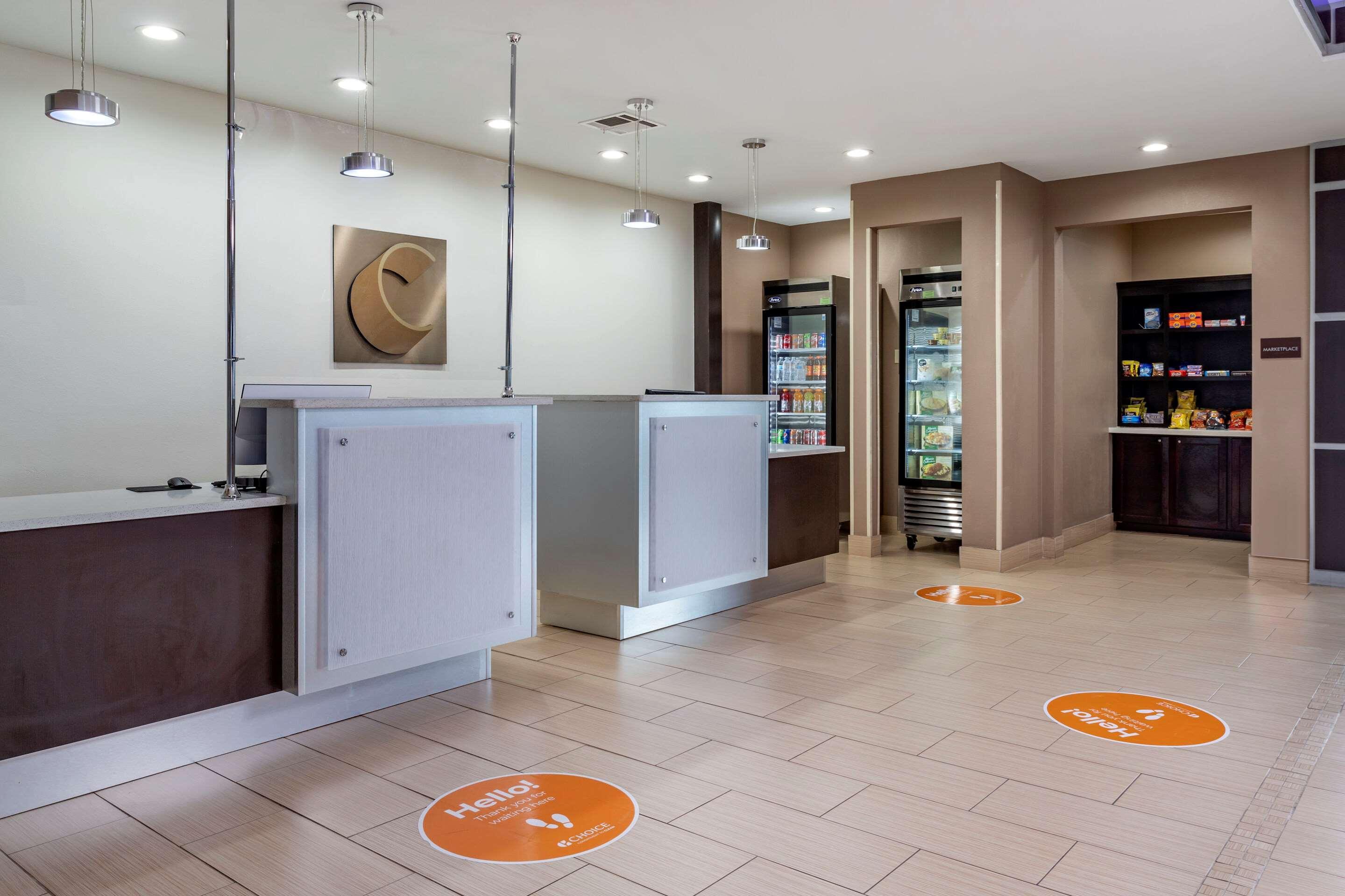 Comfort Inn & Suites Cleveland Bagian luar foto
