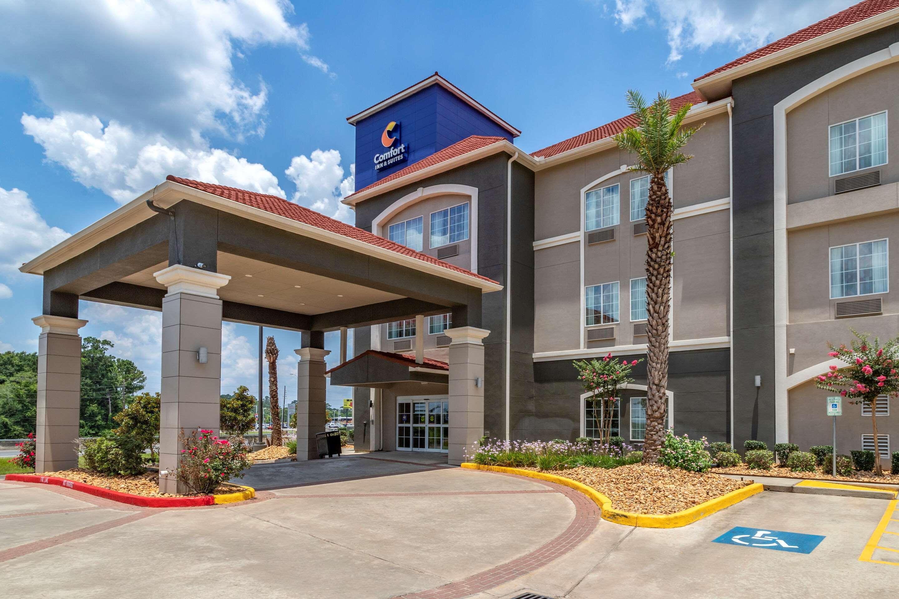 Comfort Inn & Suites Cleveland Bagian luar foto